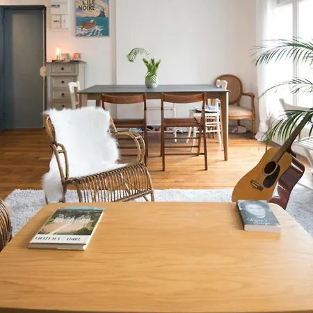 Beautiful 4-Person Apartment Near Montmartre *